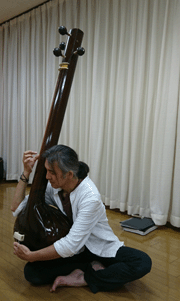 Aki̕gH
